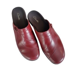 Clarks Women's Burgundy Leather Clogs
